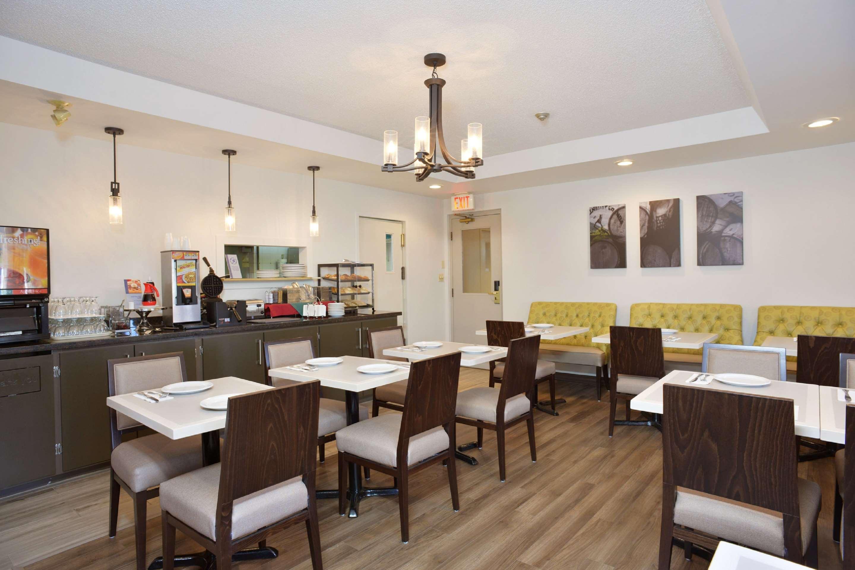 Best Western Colonel Butler Inn Niagara-on-the-Lake Bagian luar foto