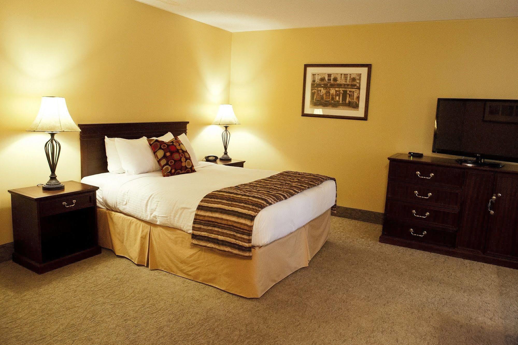Best Western Colonel Butler Inn Niagara-on-the-Lake Bagian luar foto